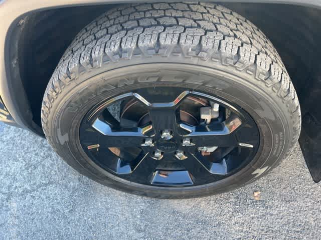 Thumbnail: 2019 Jeep Grand Cherokee - 3