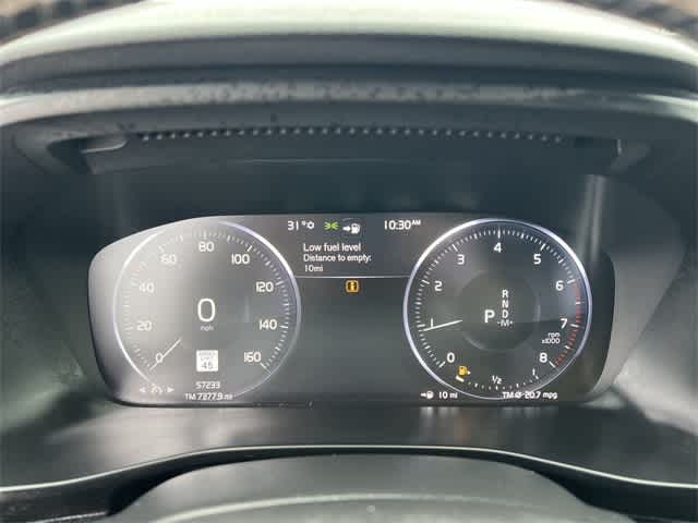 Thumbnail: 2020 Volvo XC40 - 23