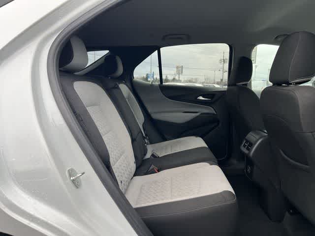 Thumbnail: 2022 Chevrolet Equinox - 18