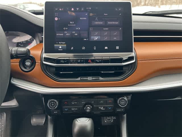 Thumbnail: 2024 Jeep Compass - 21