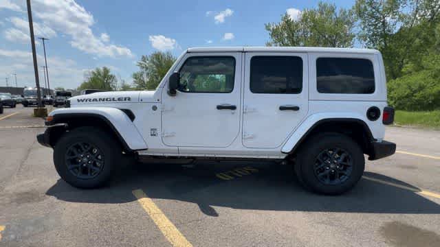 Thumbnail: 2026 Jeep Wrangler - 5