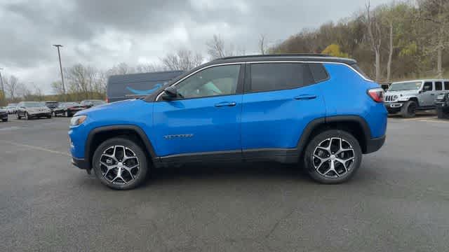 Thumbnail: 2024 Jeep Compass - 5