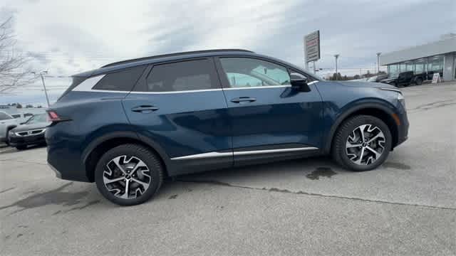 Thumbnail: 2023 Kia Sportage - 9