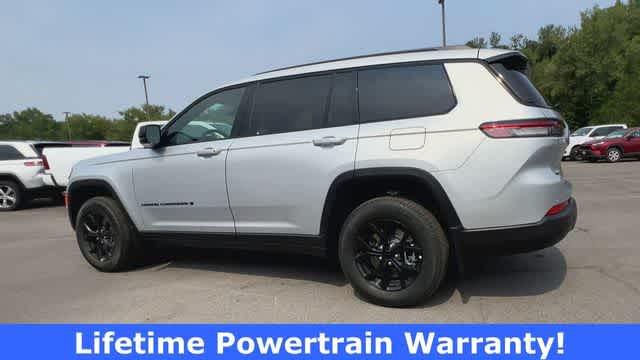 Thumbnail: 2025 Jeep Grand Cherokee L - 6