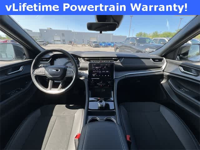 Thumbnail: 2025 Jeep Grand Cherokee L - 14