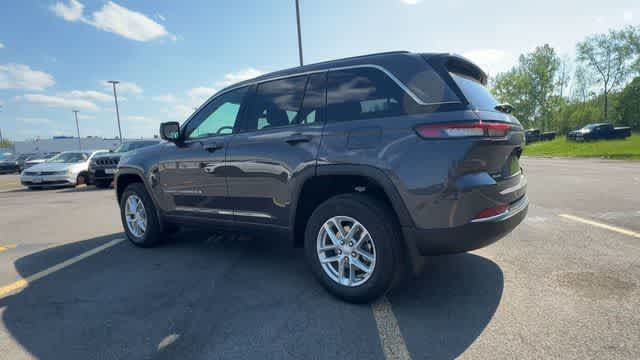 Thumbnail: 2026 Jeep Grand Cherokee - 6