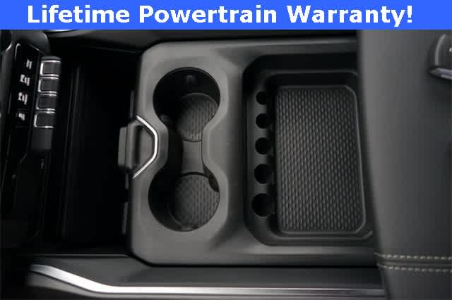 Thumbnail: 2026 RAM 1500 - 26