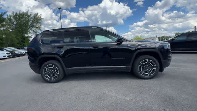 Thumbnail: 2026 Jeep Cherokee - 9