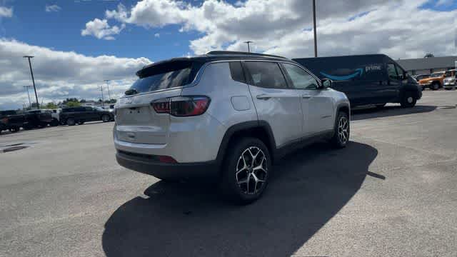 Thumbnail: 2026 Jeep Compass - 8