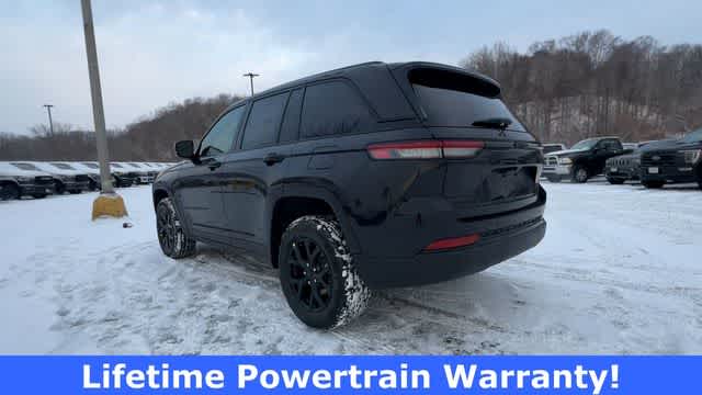 Thumbnail: 2025 Jeep Grand Cherokee - 6