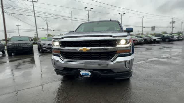 Thumbnail: 2017 Chevrolet Silverado 1500 - 3