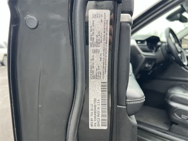 Thumbnail: 2022 Jeep Grand Cherokee - 26