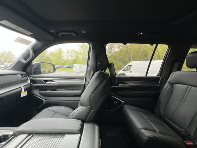 Thumbnail: 2026 Jeep Grand Wagoneer - 12