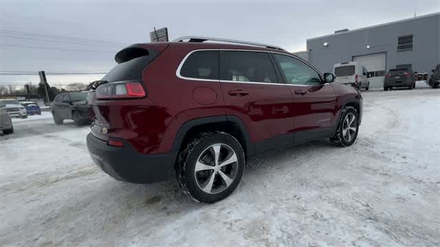 Thumbnail: 2019 Jeep Cherokee - 8