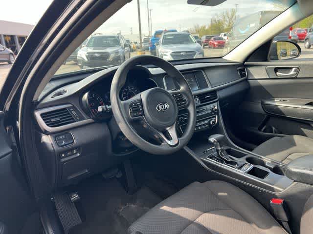 Thumbnail: 2018 Kia Optima - 10