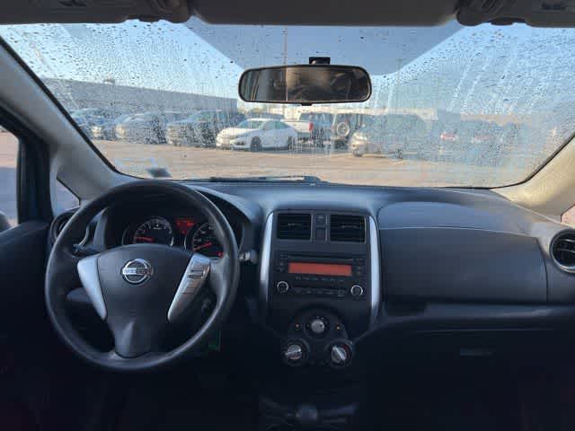 Thumbnail: 2014 Nissan Versa Note - 10