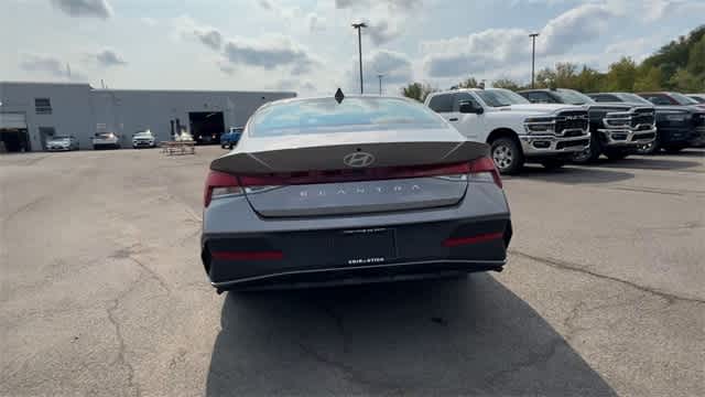 Thumbnail: 2024 Hyundai Elantra - 7