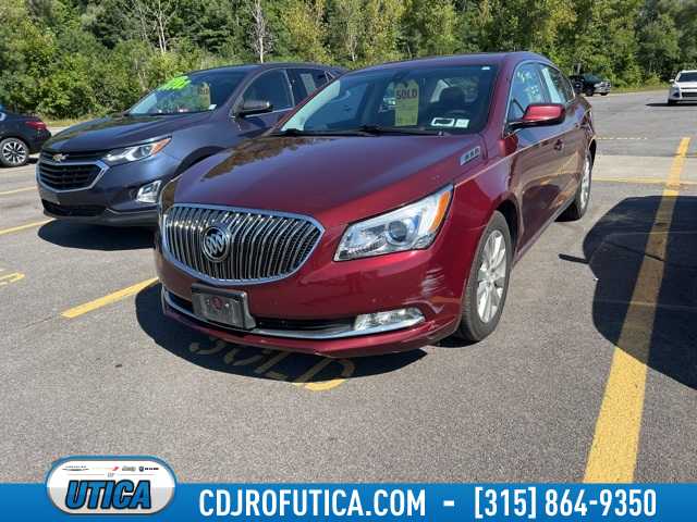 2015 Buick LaCrosse Base -
                  Yorkville, NY