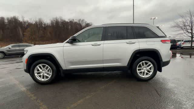 Thumbnail: 2026 Jeep Grand Cherokee - 5