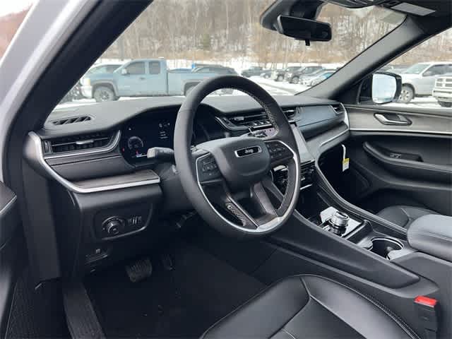 Thumbnail: 2025 Jeep Grand Cherokee - 10