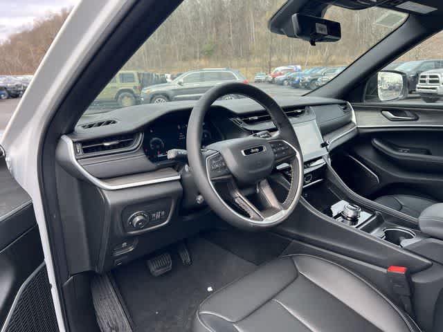 Thumbnail: 2026 Jeep Grand Cherokee - 10