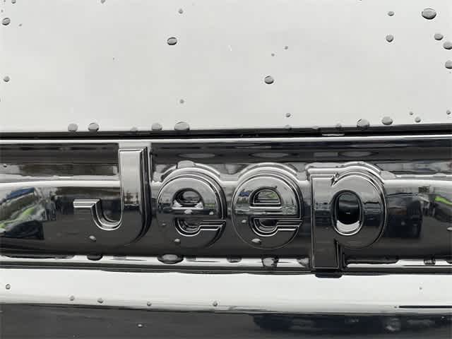 Thumbnail: 2025 Jeep Grand Cherokee - 11