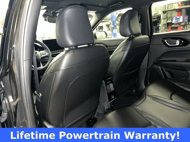 Thumbnail: 2026 Jeep Compass - 16