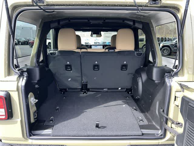 Thumbnail: 2026 Jeep Wrangler - 24