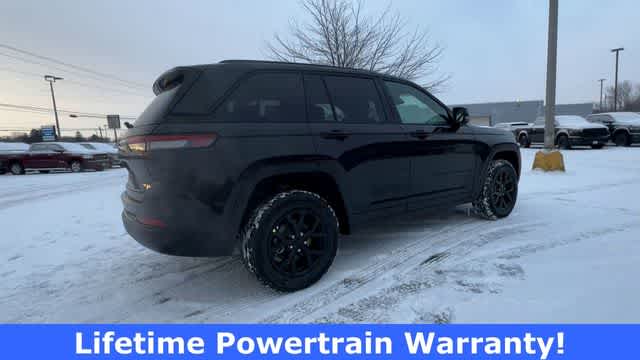Thumbnail: 2025 Jeep Grand Cherokee - 8