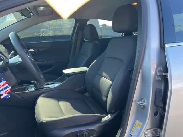 Thumbnail: 2021 Chevrolet Malibu - 5