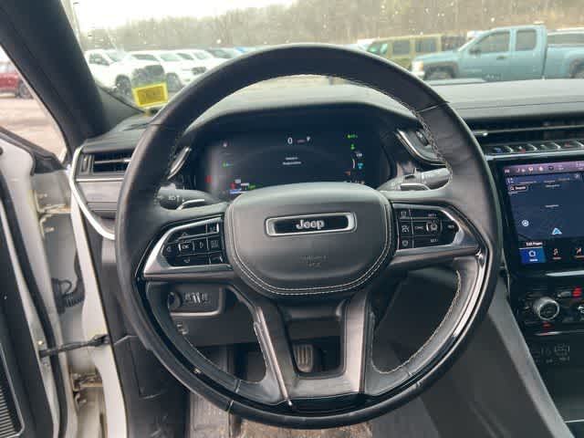 Thumbnail: 2023 Jeep Grand Cherokee - 16