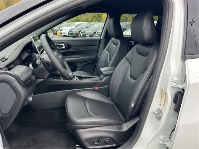 Thumbnail: 2026 Jeep Compass - 15