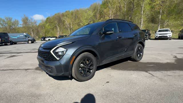 Thumbnail: 2023 Kia Sportage - 3