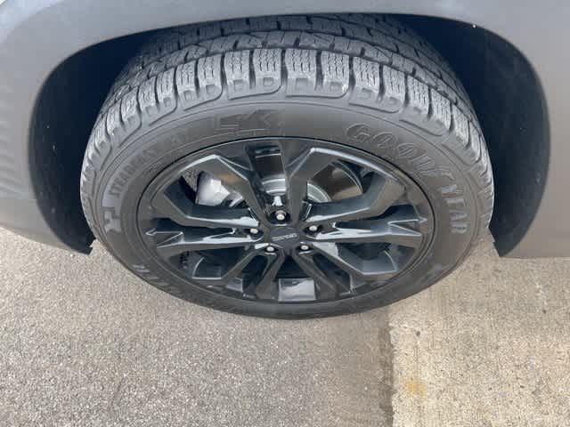 Thumbnail: 2021 GMC Terrain - 3