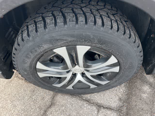 Thumbnail: 2018 Toyota RAV4 - 8