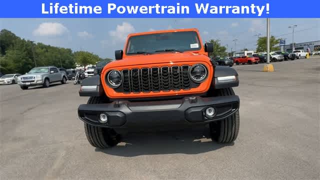 Thumbnail: 2025 Jeep Wrangler - 3