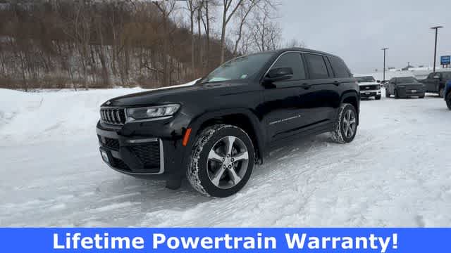 Thumbnail: 2026 Jeep Grand Cherokee - 4