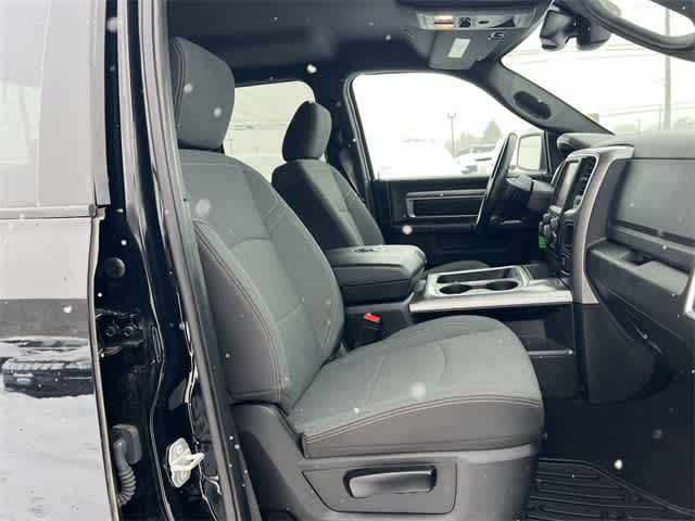 Thumbnail: 2022 RAM 1500 Classic - 19