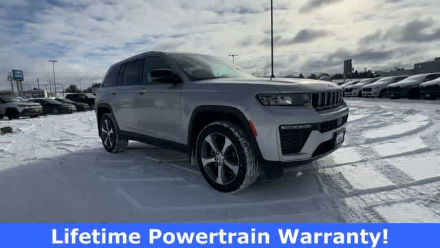 Thumbnail: 2026 Jeep Grand Cherokee - 2