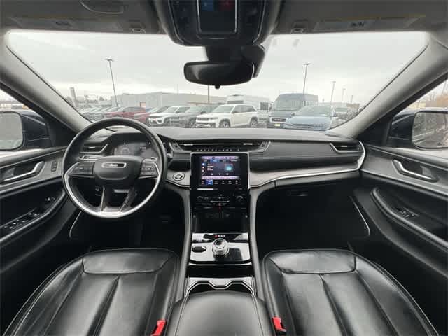 Thumbnail: 2022 Jeep Grand Cherokee - 14