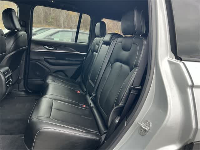 Thumbnail: 2025 Jeep Grand Cherokee - 17