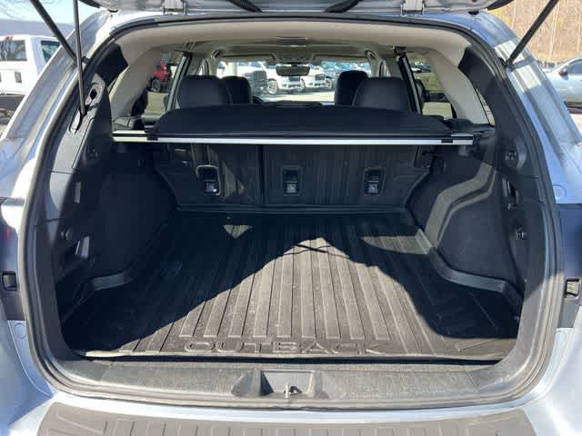 Thumbnail: 2018 Subaru Outback - 24