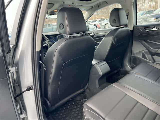 Thumbnail: 2023 Volkswagen Jetta - 16