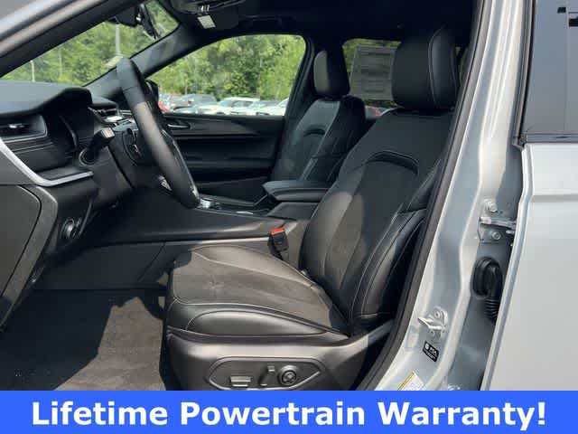 Thumbnail: 2025 Jeep Grand Cherokee L - 15