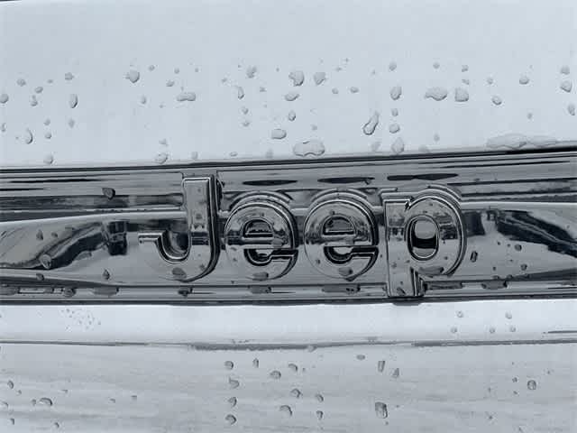 Thumbnail: 2025 Jeep Grand Cherokee - 11