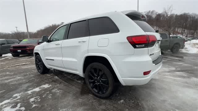 Thumbnail: 2019 Jeep Grand Cherokee - 6