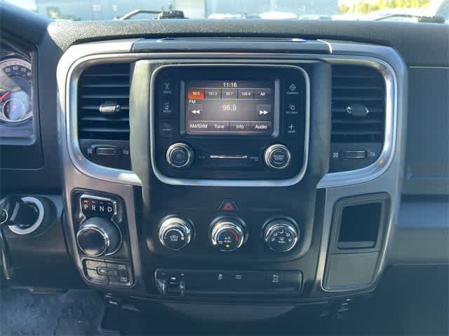 Thumbnail: 2021 RAM 1500 Classic - 21
