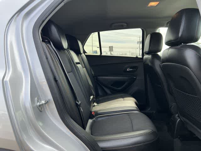 Thumbnail: 2019 Chevrolet Trax - 18