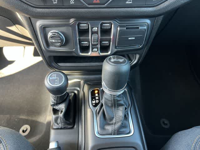 Thumbnail: 2026 Jeep Wrangler - 22
