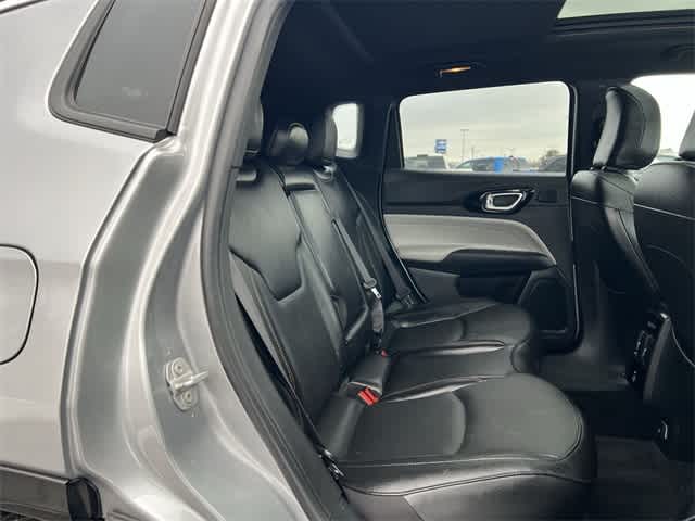 Thumbnail: 2023 Jeep Compass - 18